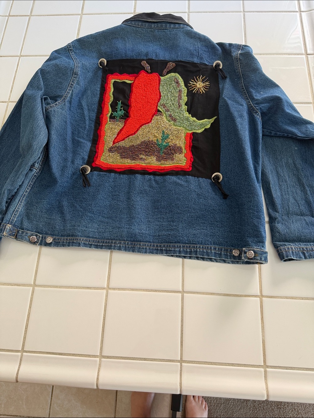 Ultimate Jean  barn jacket L 🐈‍⬛ beaded peppers